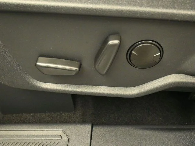 New 2026 Avalanche Gray Ford Outer Banks® image 11
