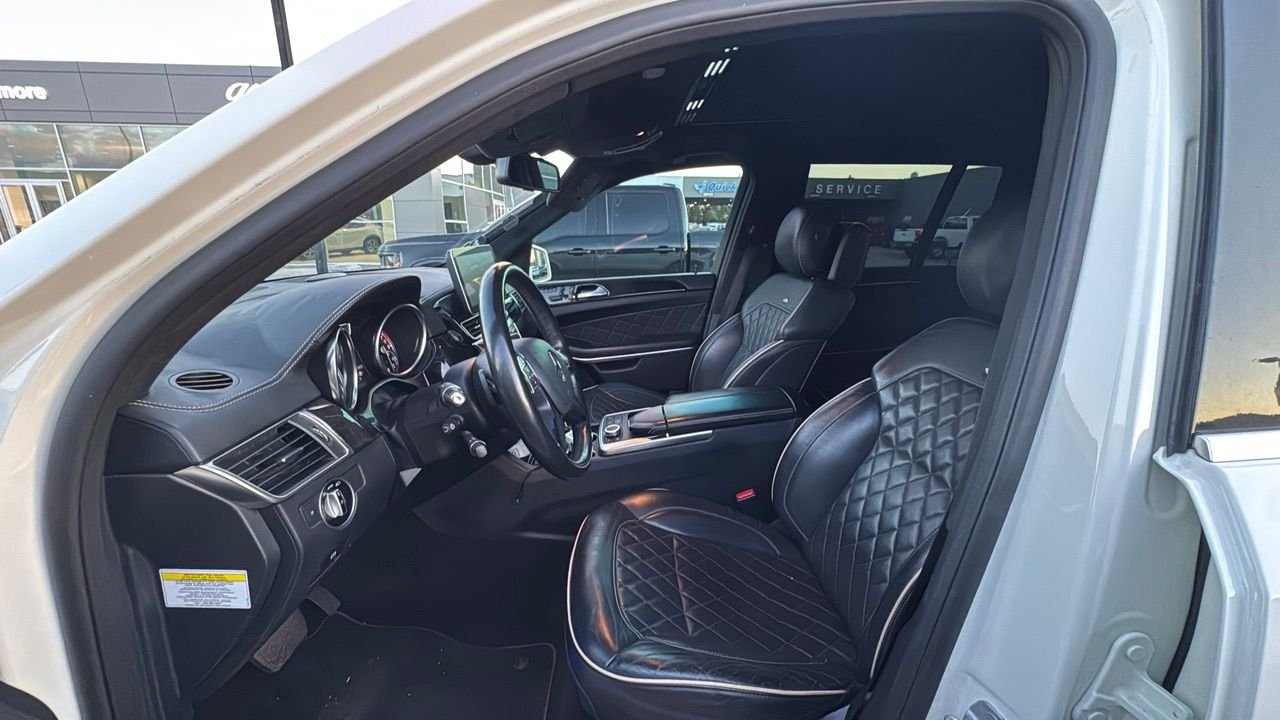 2013 Mercedes-Benz GL-Class GL 550 photo 3