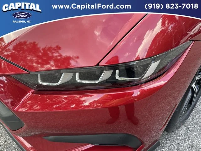 Used 2024 Red Ford EcoBoost image 11