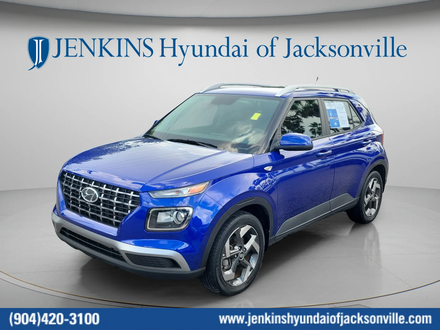 Used 2024 Intense Blue Hyundai SEL image 7