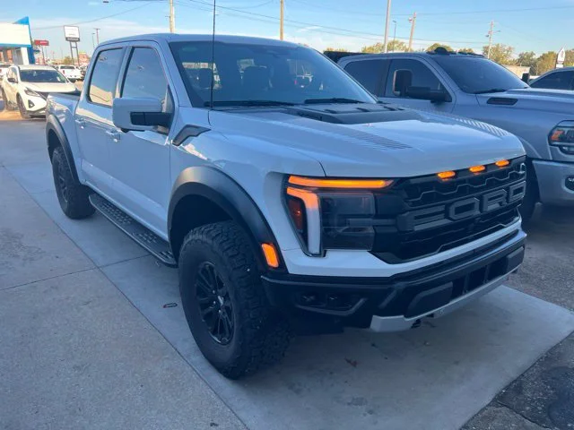 Used 2025 White Ford Raptor image 2