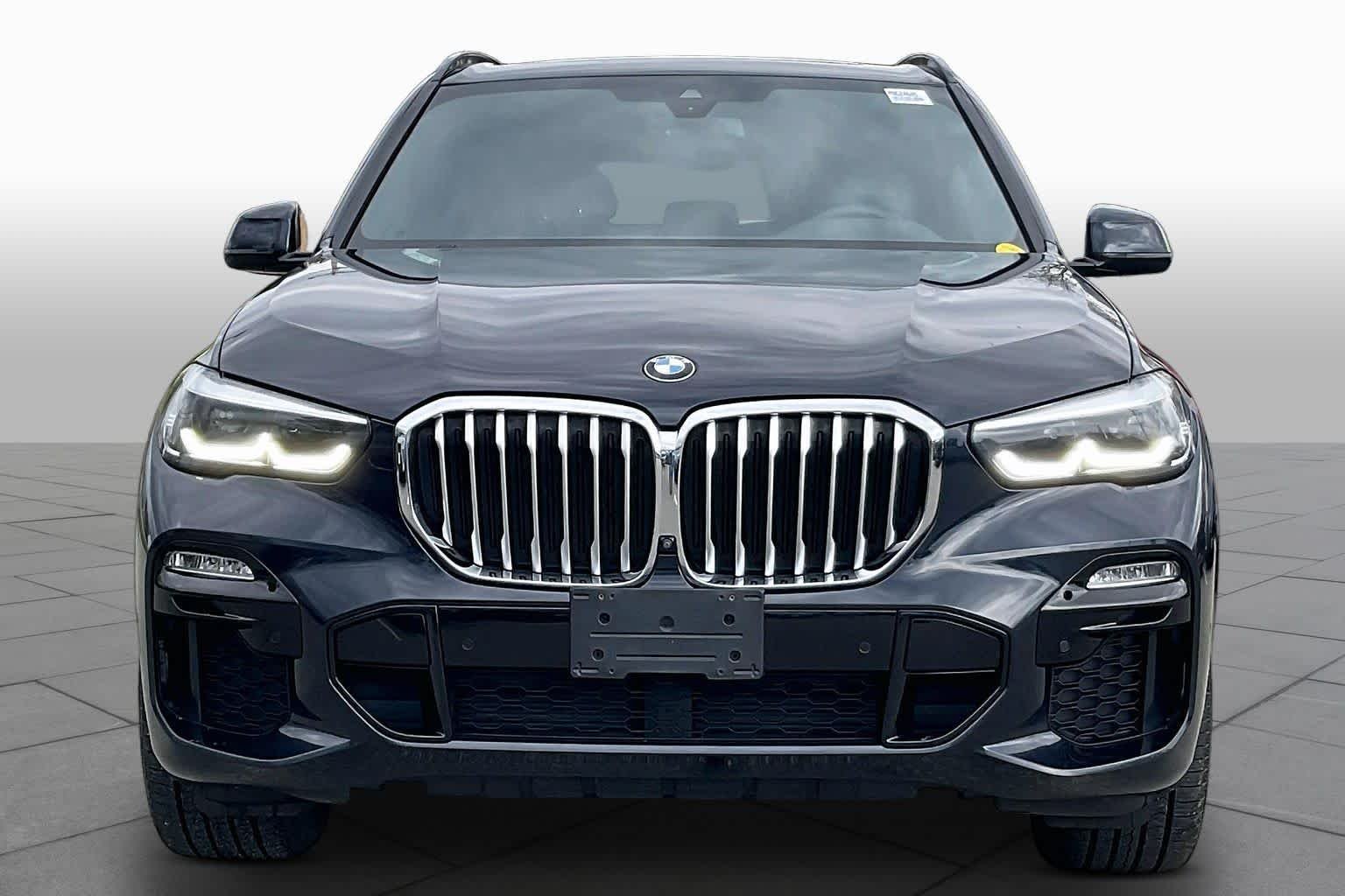 Used 2021 Carbon Black Metallic BMW xDrive40i image 3