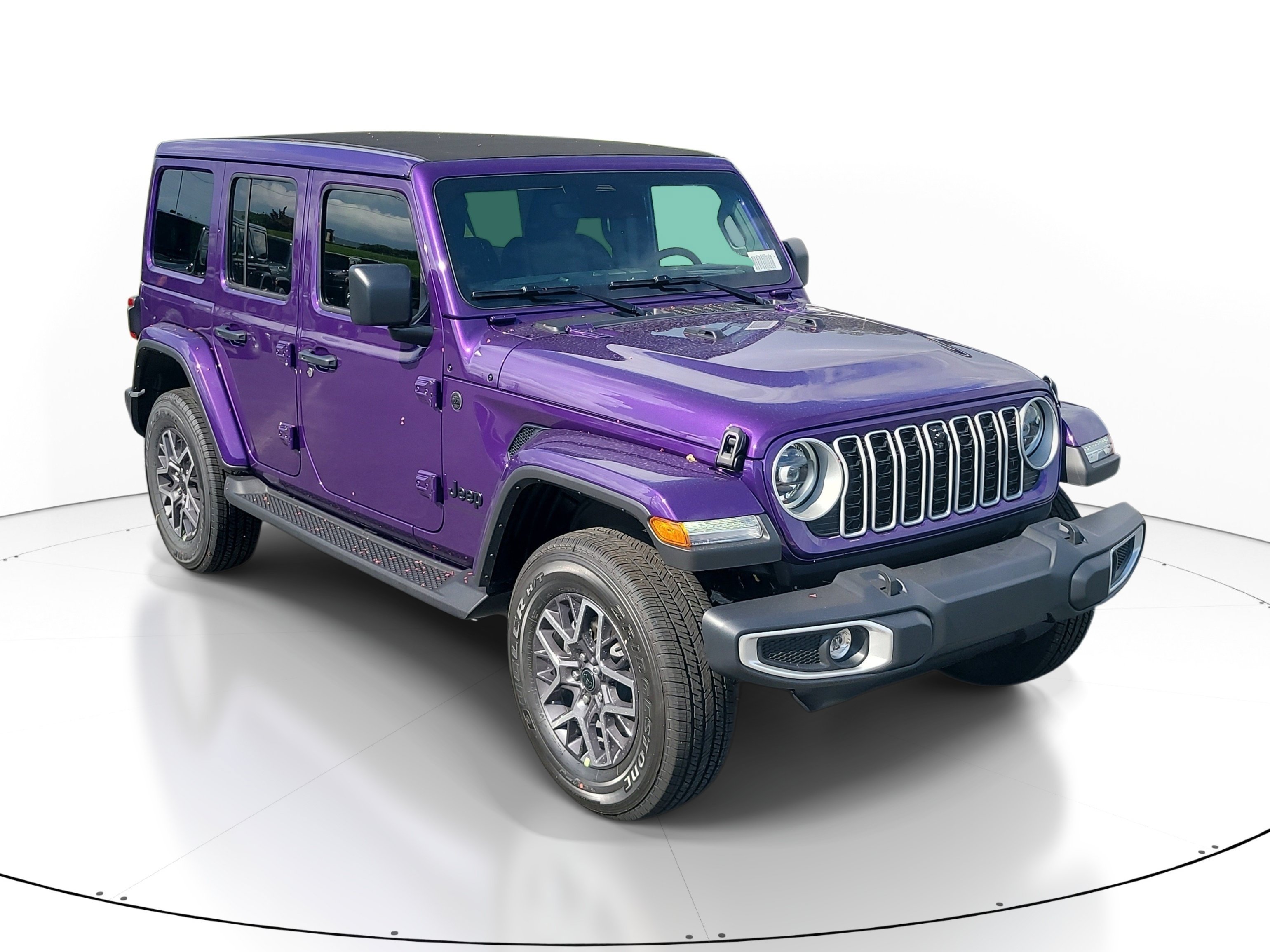 New 2026 Reign Exterior Paint Jeep Sahara image 2