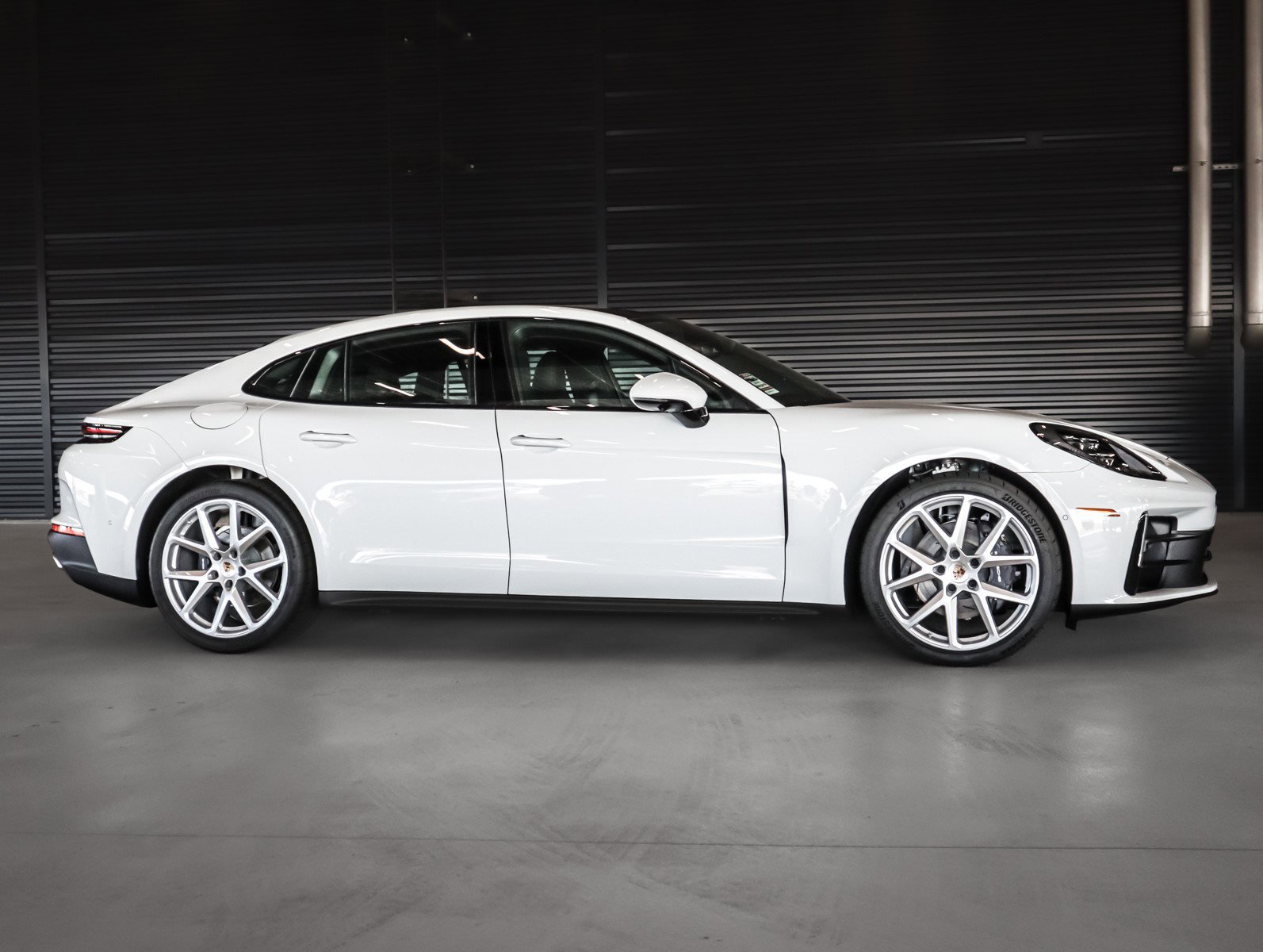 2026 Porsche Panamera Base - Photo 11