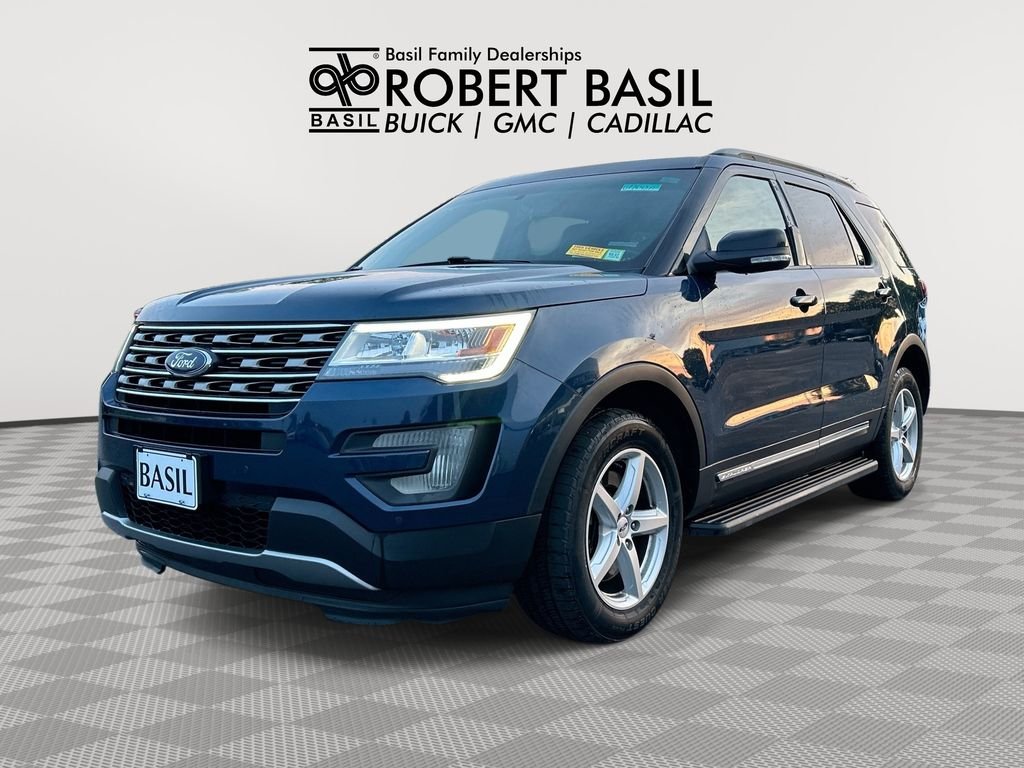 2017 Ford Explorer XLT 4WD's photo