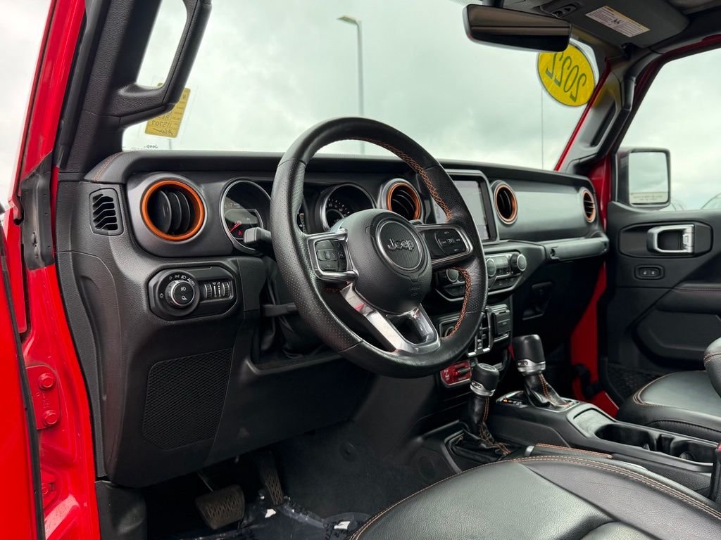 Used 2022 Red Jeep Mojave image 11