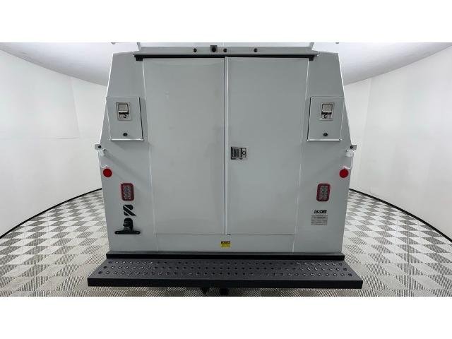 2025 Ford E-Series Cutaway Base - Photo 39