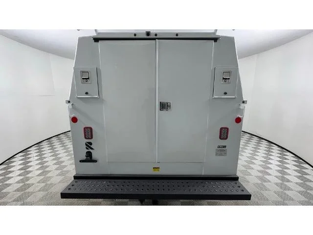 New 2025 Oxford White Ford E-350 SRW image 39