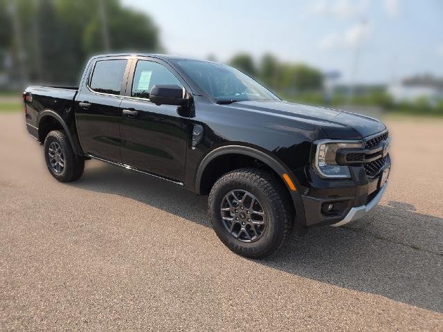 New 2026 Shadow Black Ford XLT image 30
