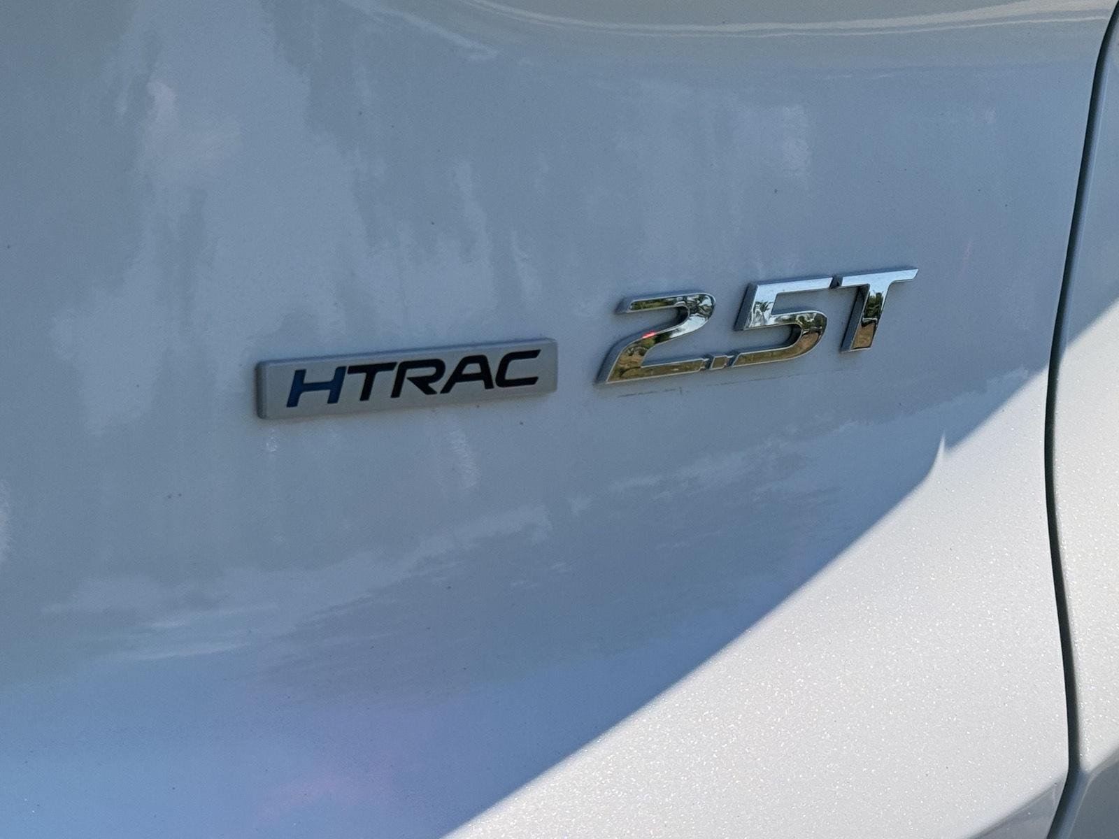 Used 2021 Quartz White Hyundai Calligraphy image 18