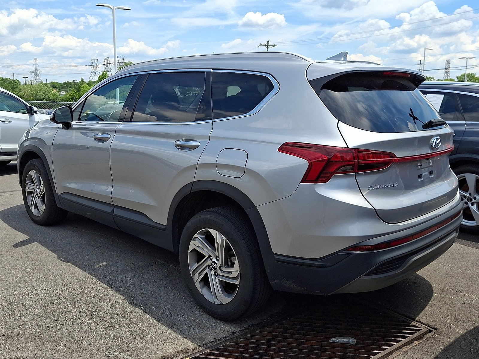 Used 2023 Shimmering Silver Hyundai SEL image 2