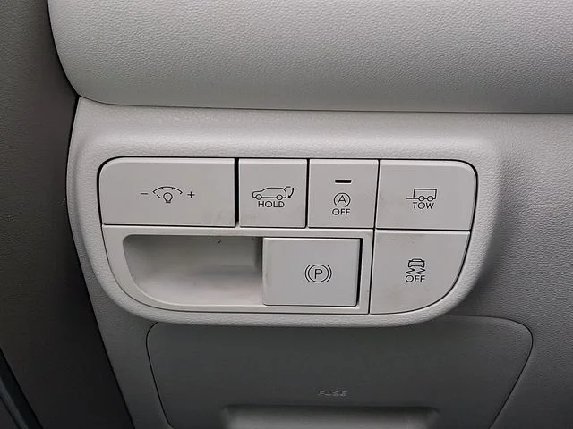 New 2026 Silver Hyundai SEL Premium image 21