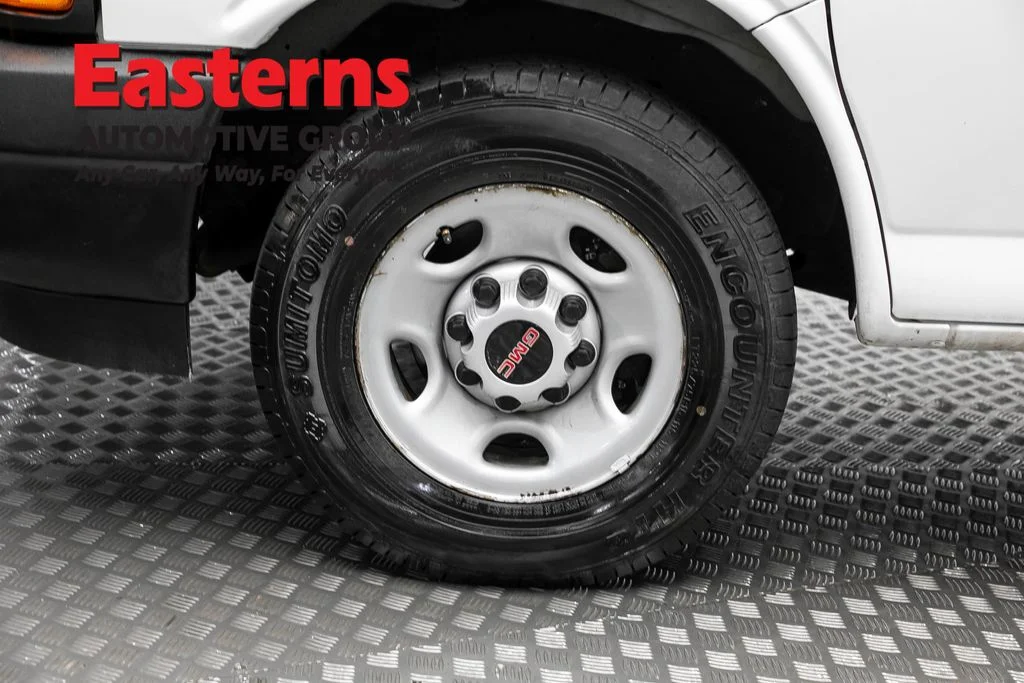 Used 2022 White GMC Work Van image 26