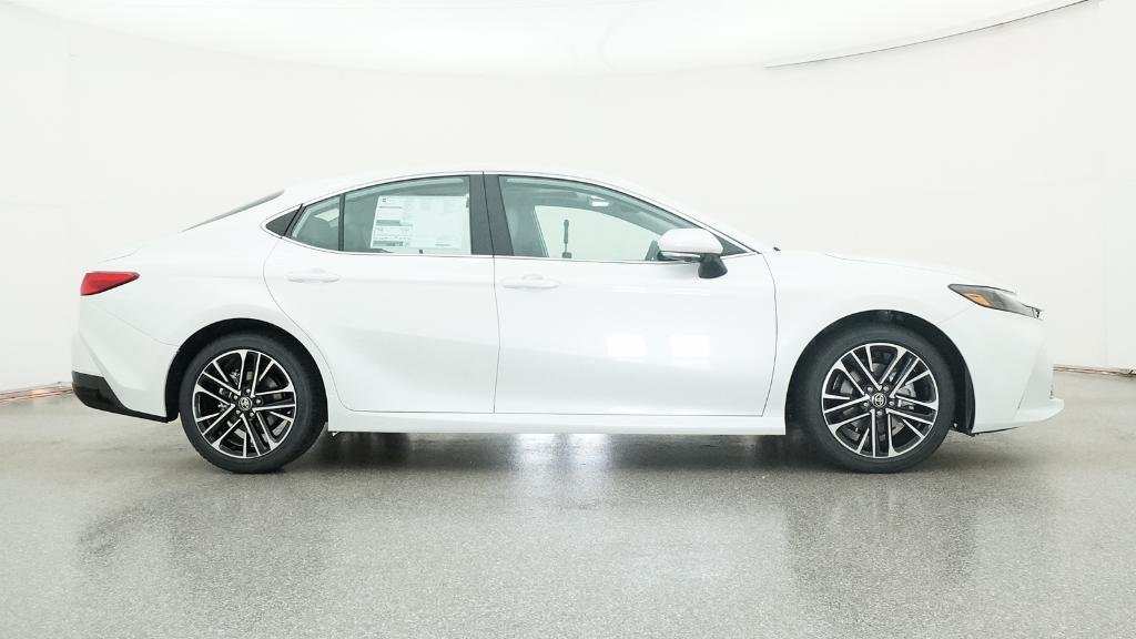 New 2026 Wind Chill Pearl Toyota XLE image 9