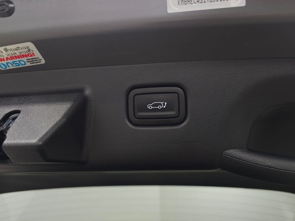 2026 Hyundai Kona Limited - Photo 10