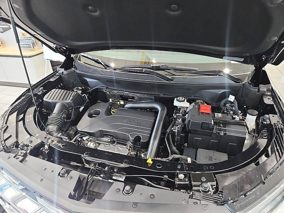 2026 Chevrolet Equinox LT - Photo 18
