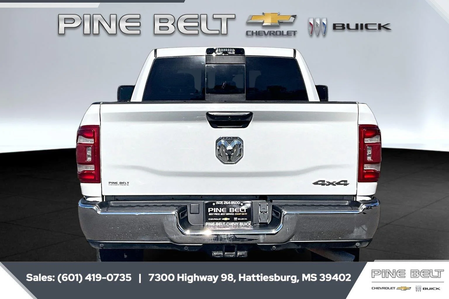 Used 2023 Summit White Ram Tradesman image 4