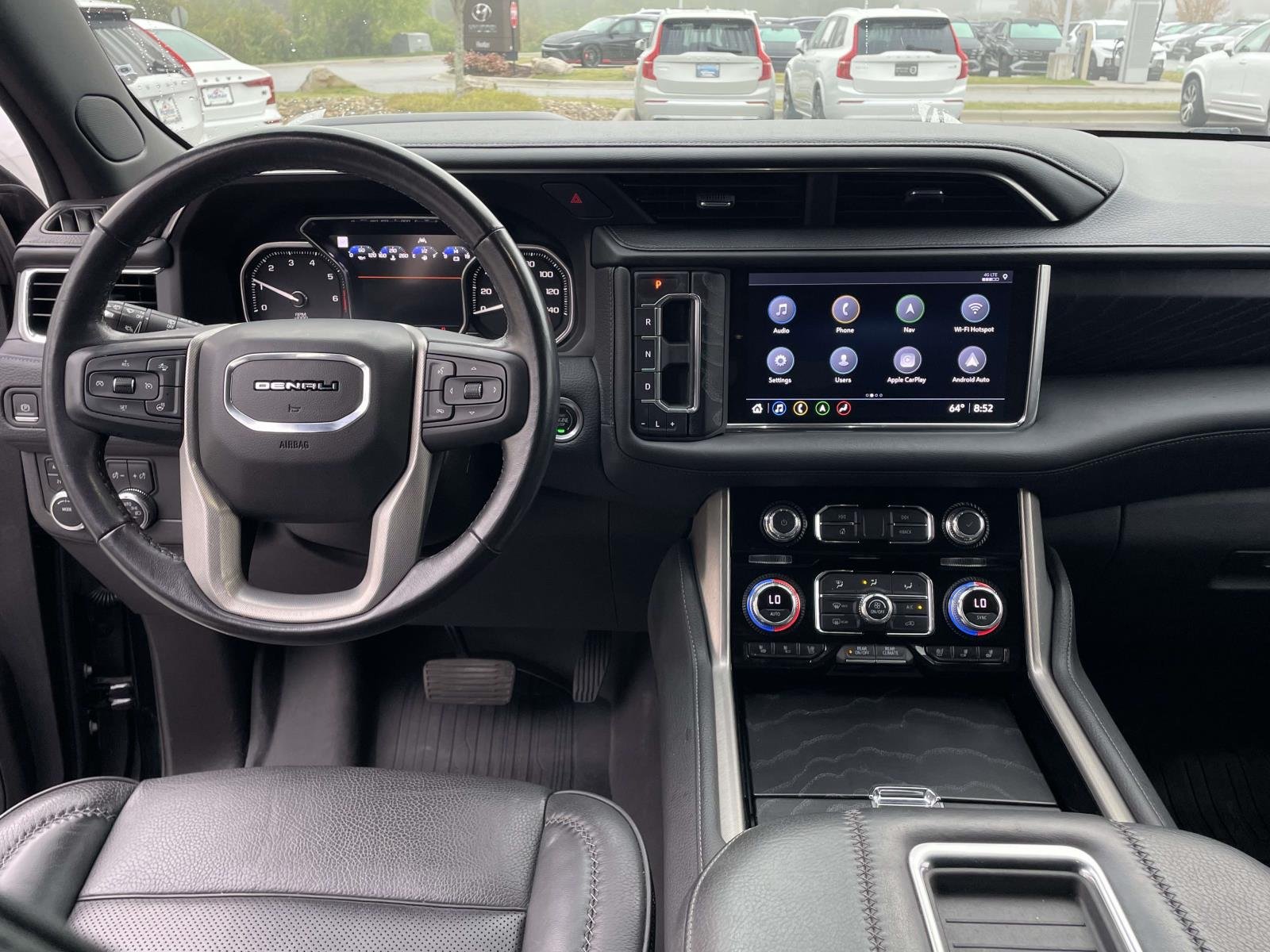 Used 2021 Onyx Black GMC Denali image 4