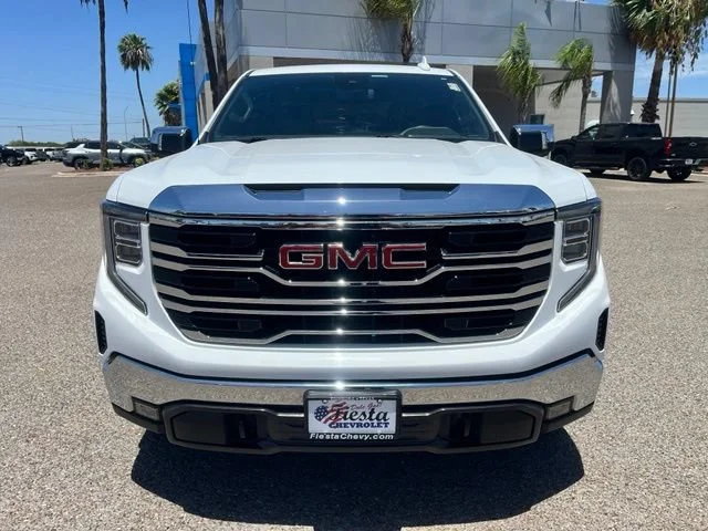 Used 2023 SUMMIT WHITE GMC SLT image 2