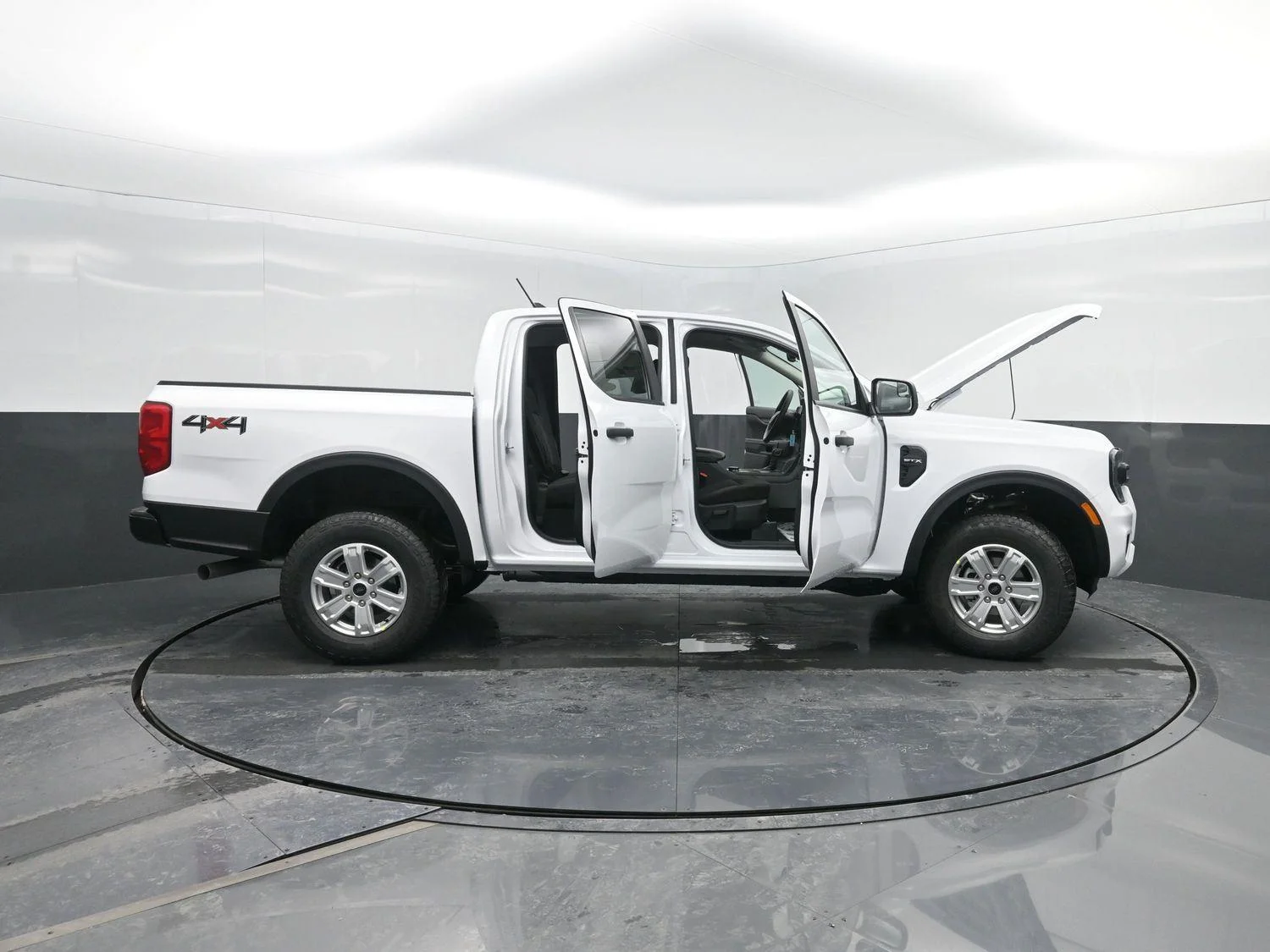 New 2025 Oxford White Ford XL image 42
