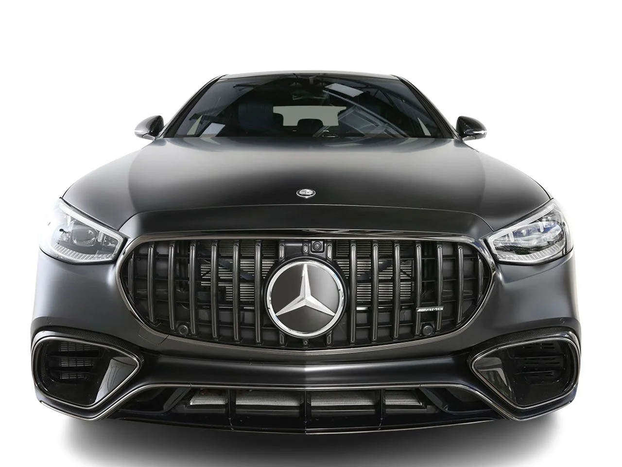Used 2025 Gray Mercedes-Benz S 63 E AMG® image 7