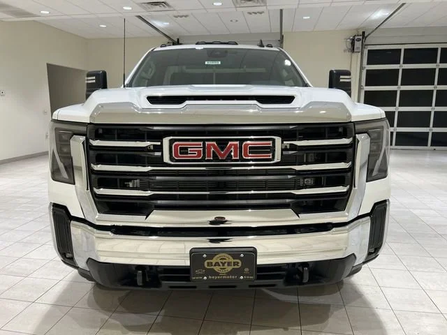 2026 GMC Sierra 3500HD SLE - Photo 8