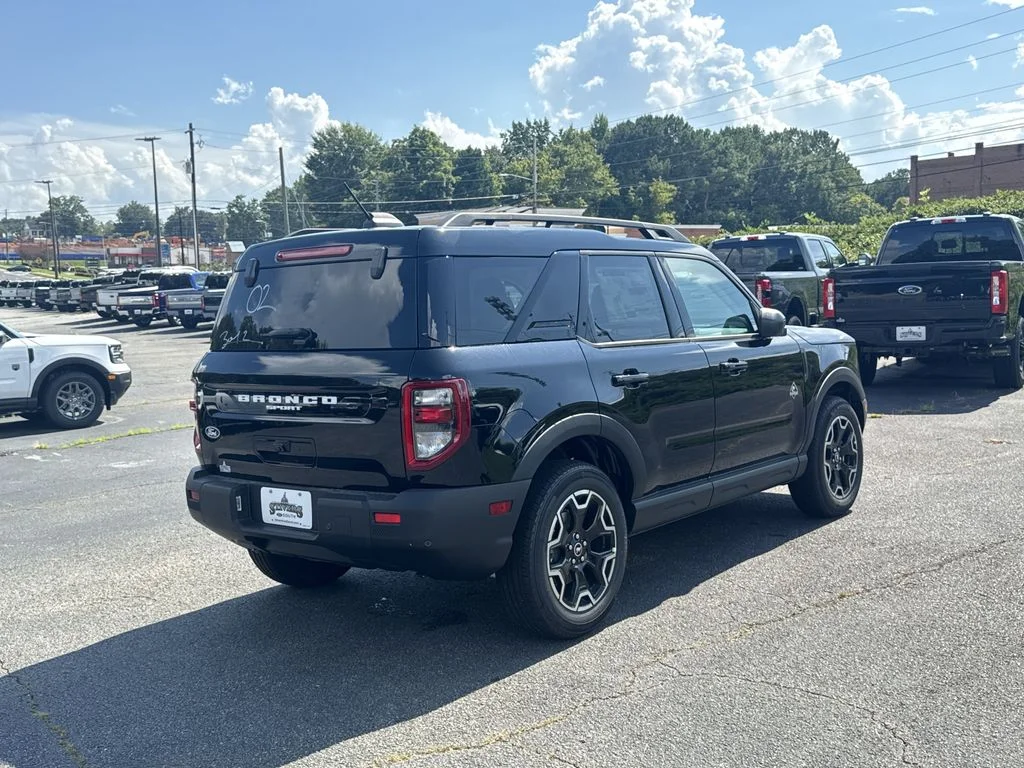New 2026 Black Ford Outer Banks image 7