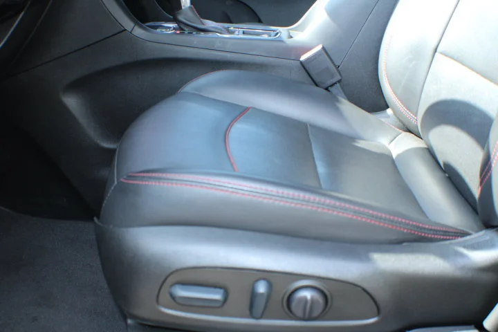 Used 2022 MOSAIC BLACK METALLIC Chevrolet RS image 13