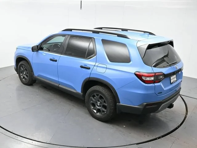Used 2025 Blue Honda TrailSport image 21