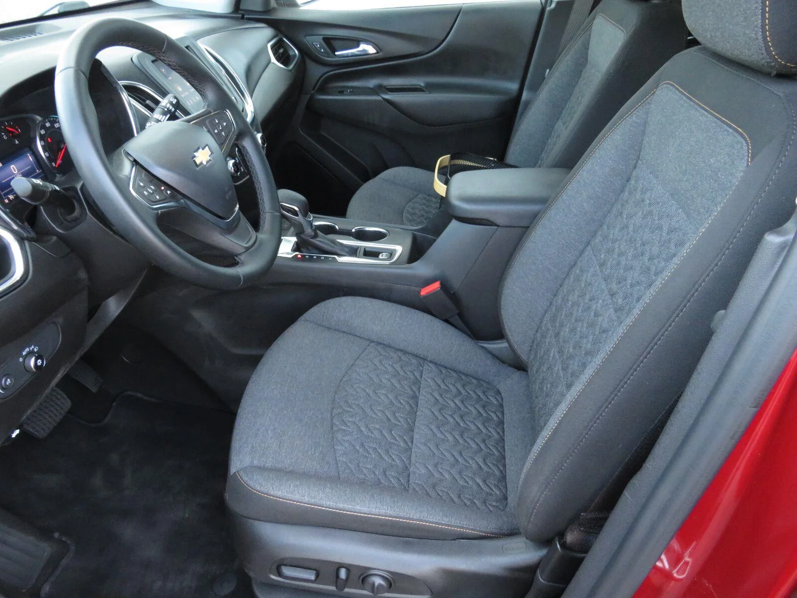 Used 2024 Radiant Red Tintcoat Chevrolet LT image 21