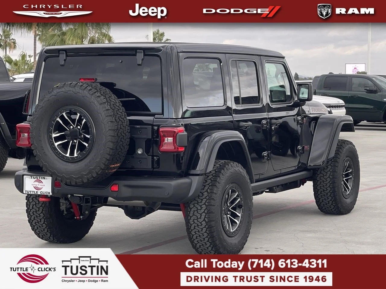 New 2027 Black Clear-Coat Paint Jeep Rubicon X image 12