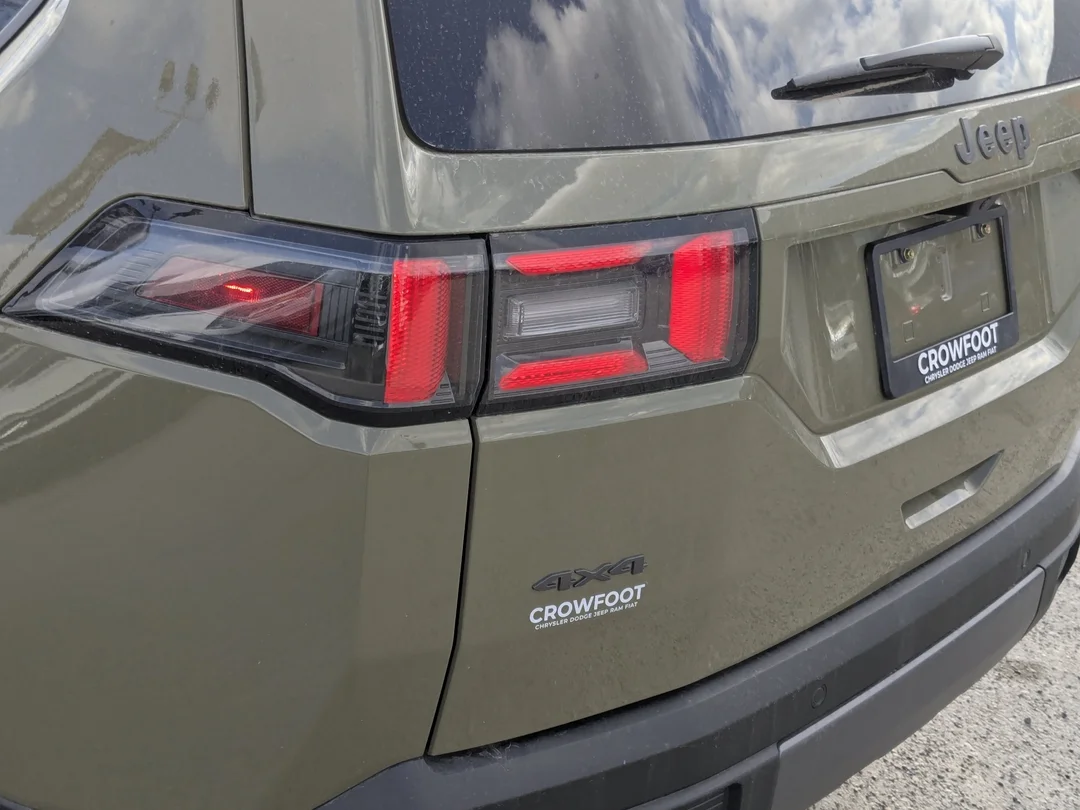 New 2026 41 Jeep Laredo - - 4x4 - Mopar Interior Protection Pkg - Compact Spare Tire & More! image 11