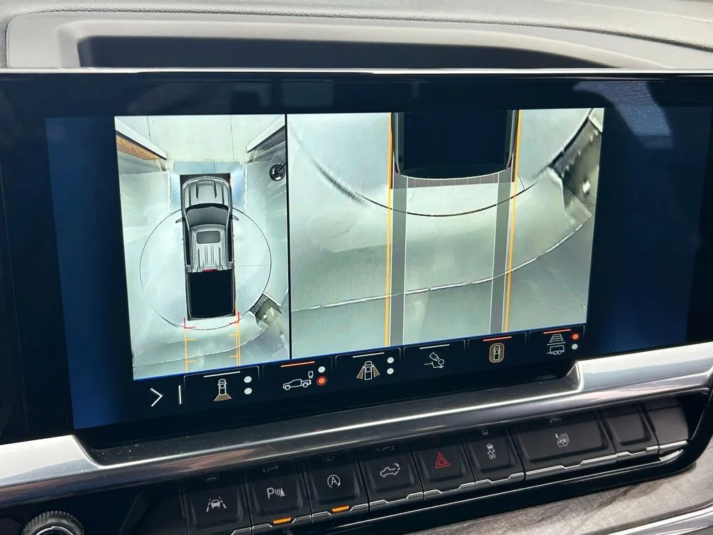 2025 Chevrolet Silverado 1500 LTZ - Photo 32