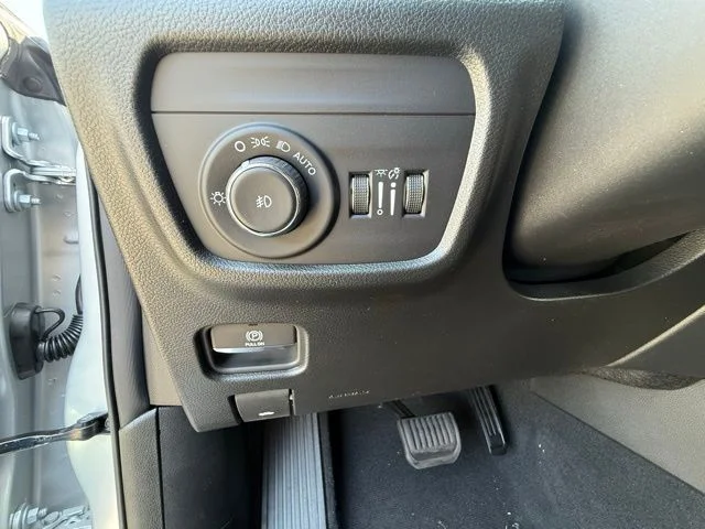 2025 Jeep Grand Cherokee Limited - Photo 17