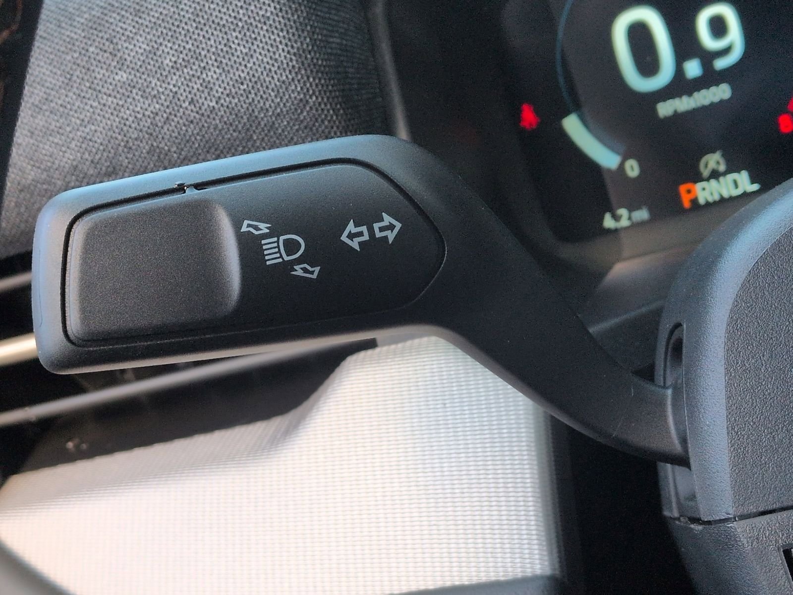 2025 Ford Explorer Active - Photo 27