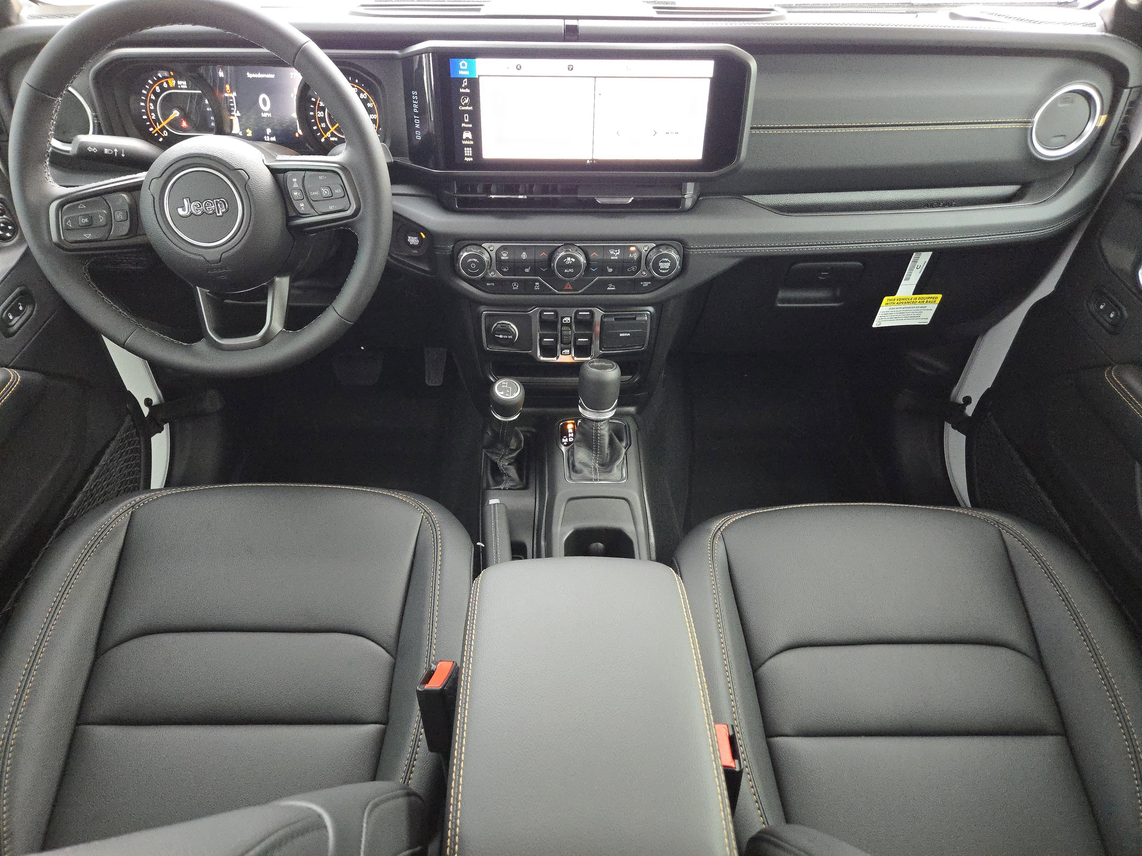 New 2026 Bright White Clear-Coat Exterior Paint Jeep Texas Trail image 2