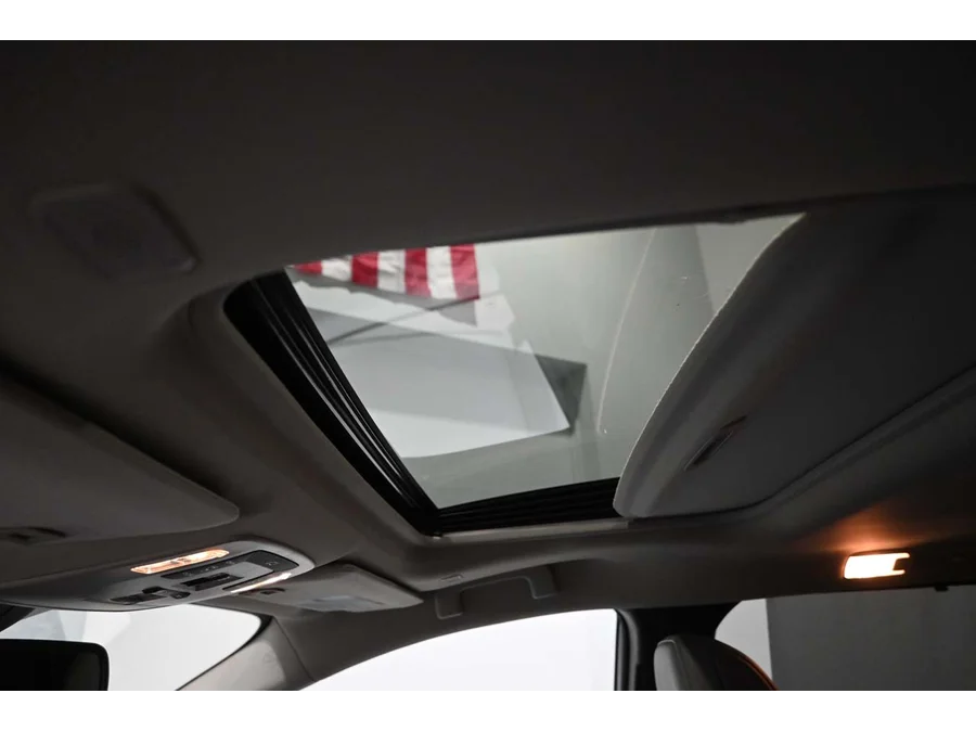 New 2026 BLUE Toyota XLE+ AWD Mobility Handicap Van image 30
