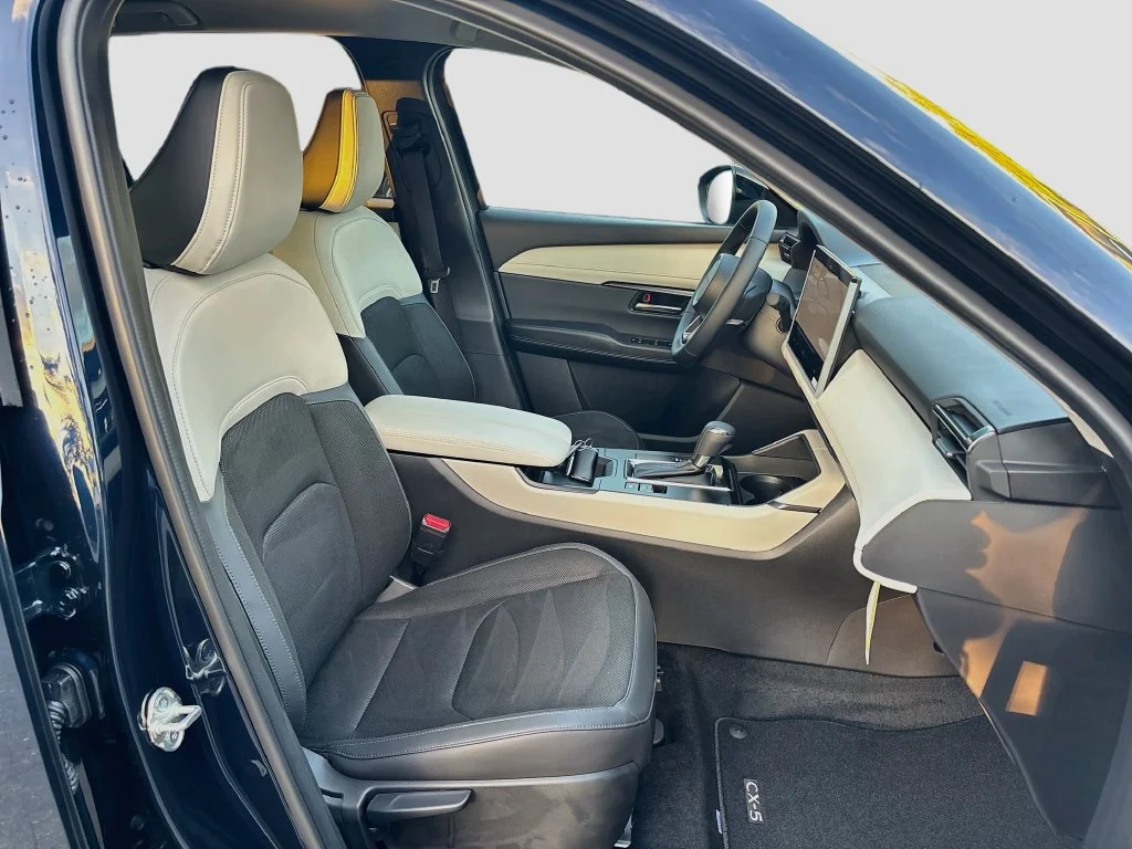 New 2026 Navy Blue Mica Mazda 2.5 S Preferred AWD image 27