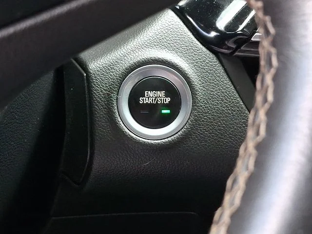 Used 2016 Red Buick Premium II image 26