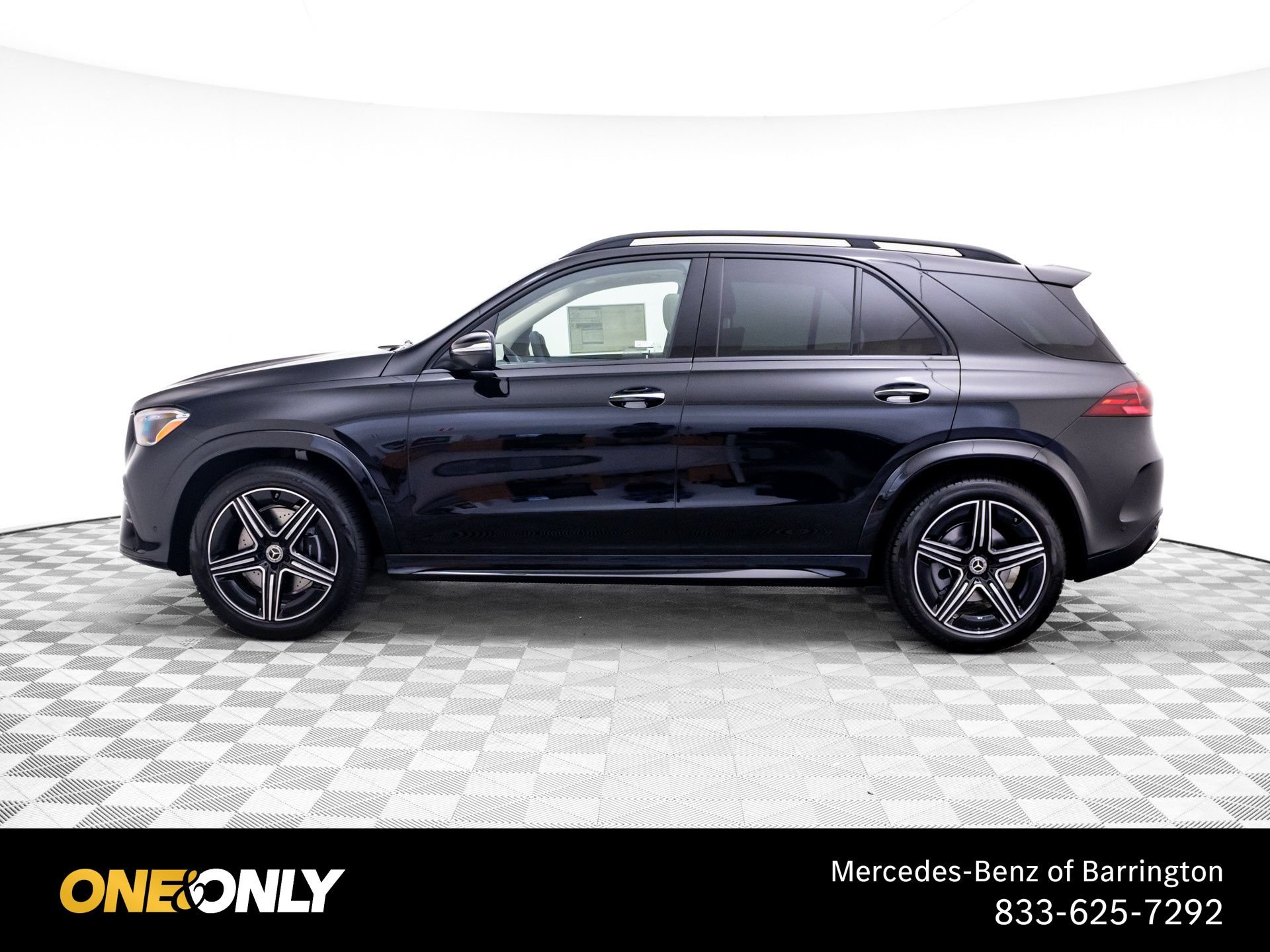 New 2026 Obsidian Black Metallic Mercedes-Benz GLE 350 image 2