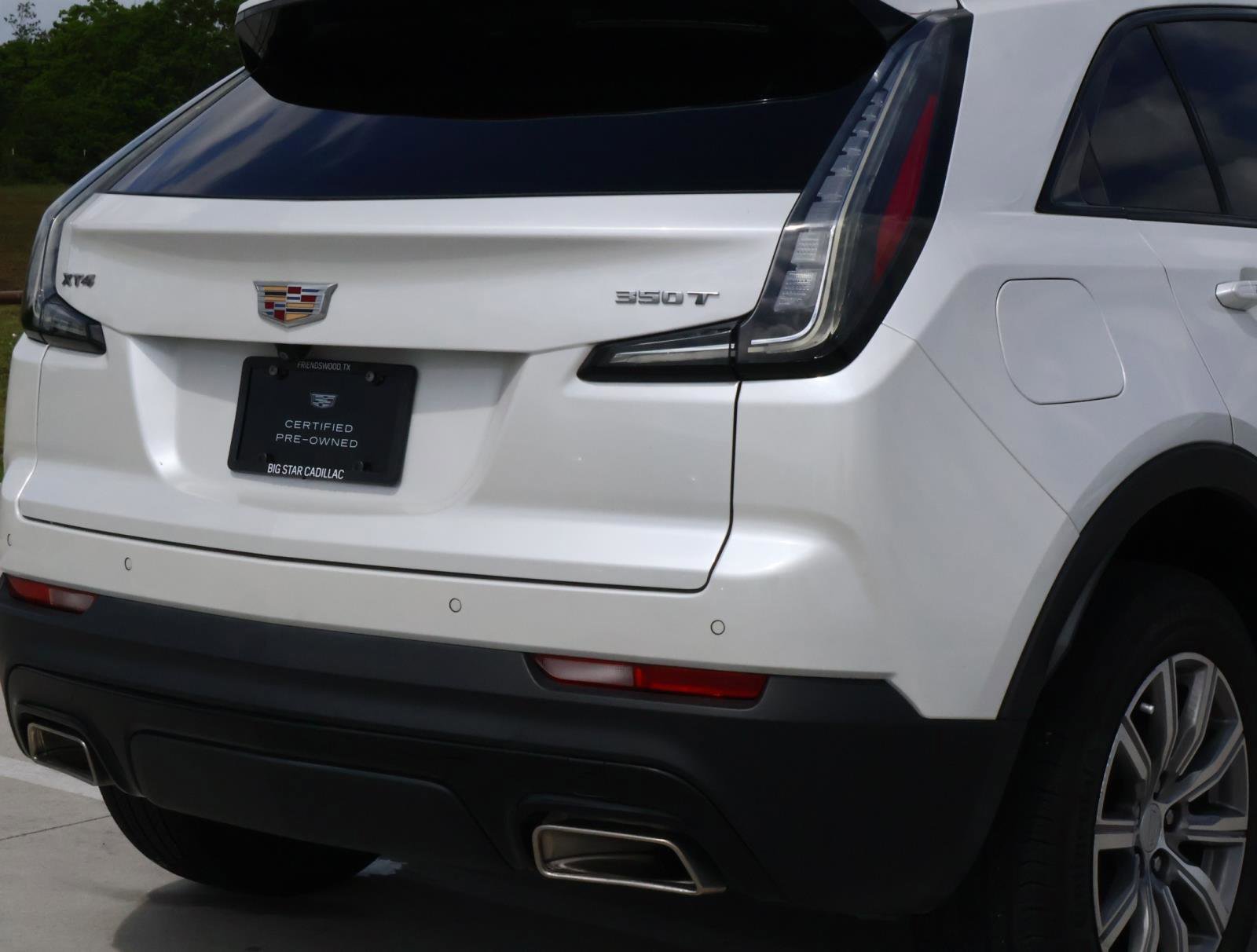 Used 2023 Crystal White Tricoat Cadillac Sport image 10