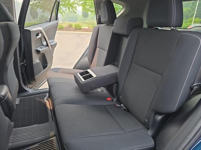 Certified Used 2018 GALACTIC AQUA Toyota Hybrid XLE image 17