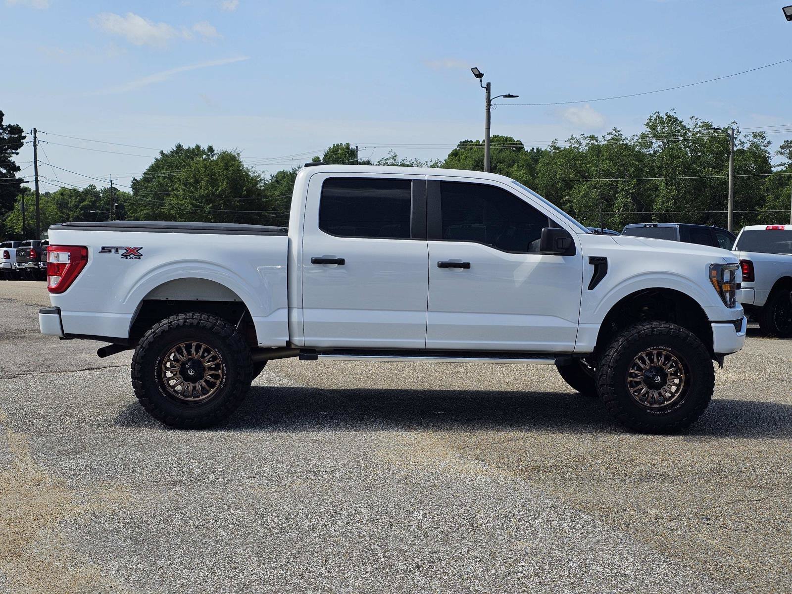 2023 Ford F-150 XL - Photo 8