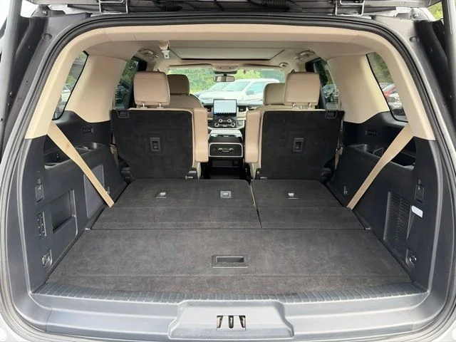 2022 Ford Expedition Limited - Photo 16
