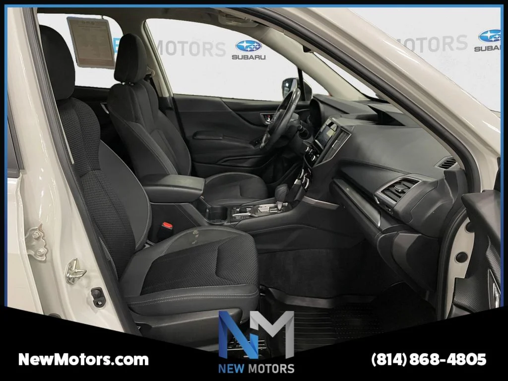 Used 2021 Crystal White Pearl Subaru Premium image 15