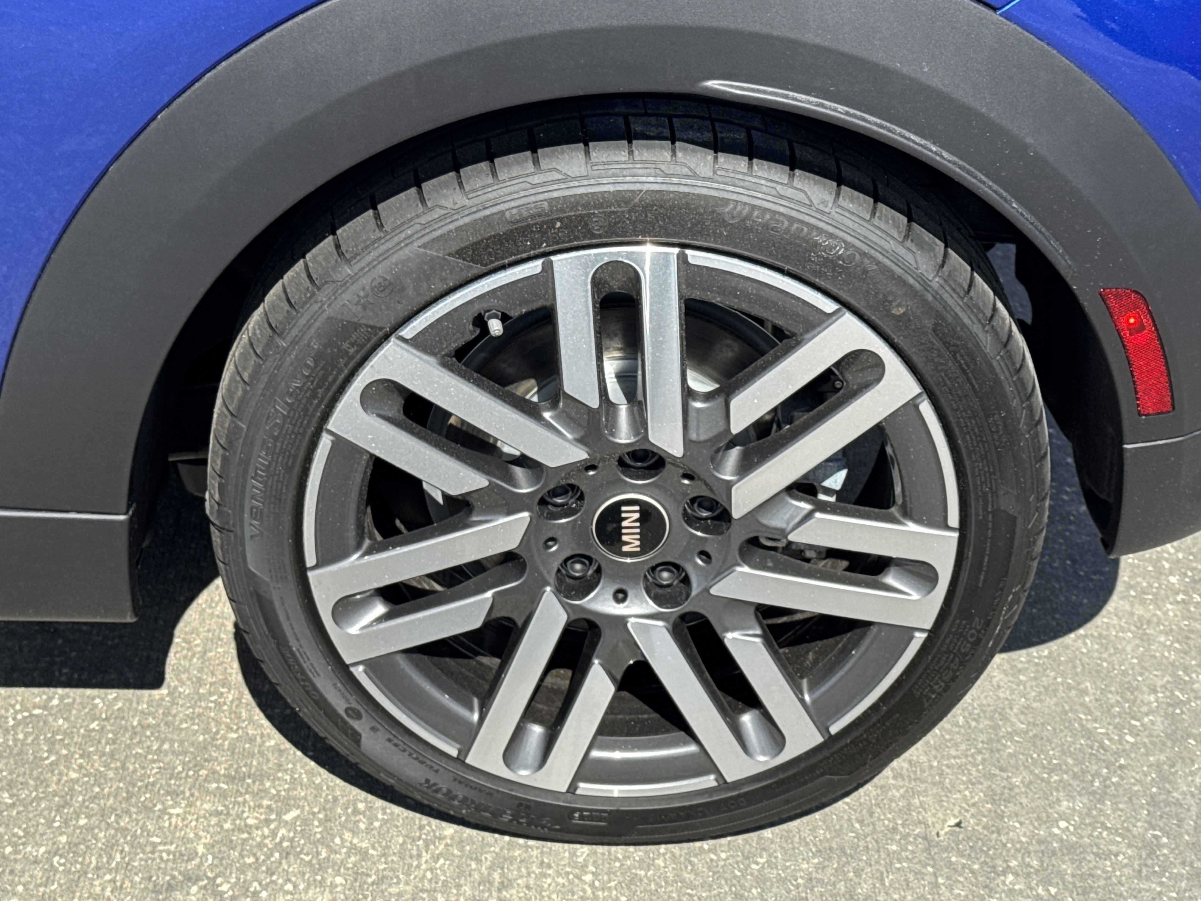 2026 MINI Hardtop 2 Door S - Photo 24