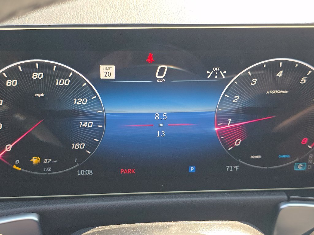 New 2026 Starling Blue Metallic Mercedes-Benz GLB 250 image 29