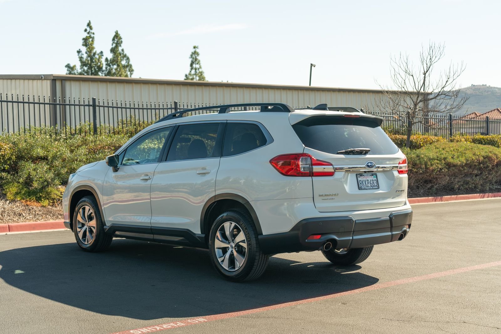 Used 2019 Crystal White Pearl Subaru Premium image 11