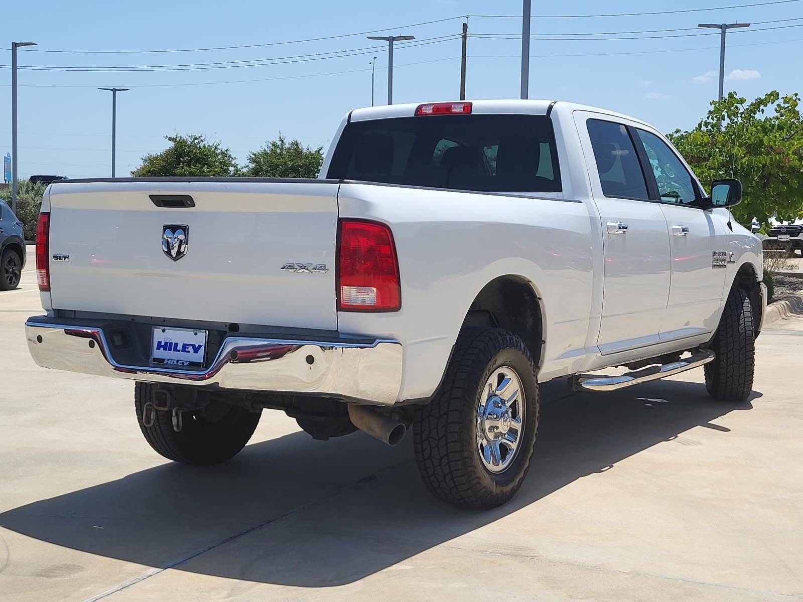 Used 2017 Bright White Clearcoat Ram SLT image 4