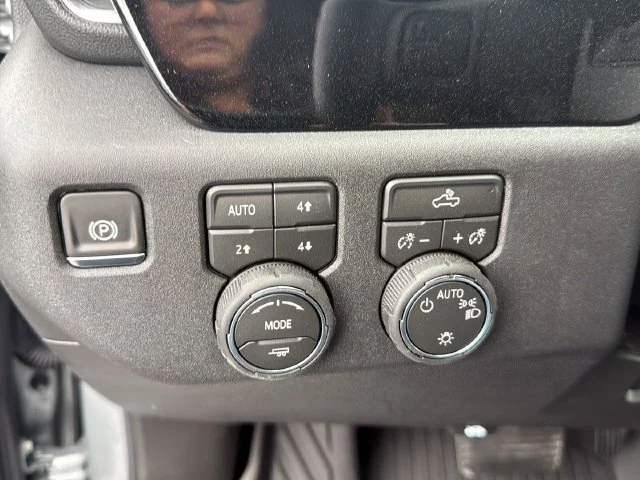 New 2026 Sterling Gray Metallic Chevrolet LT image 25